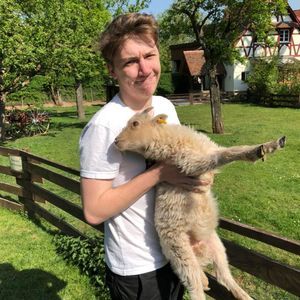 Meet your Posher, Justin